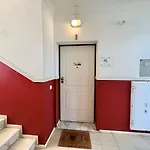 Terrace With Pool By Homing Apartment *