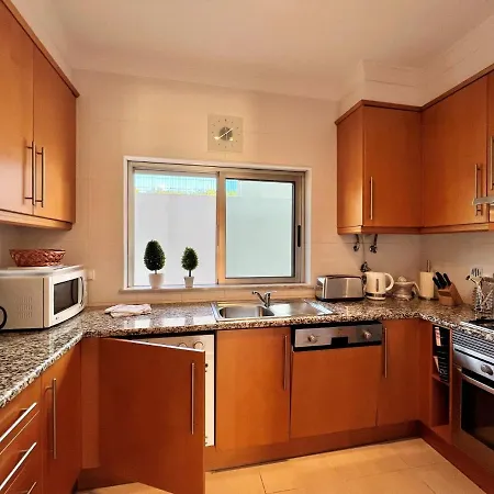 Terrace With Pool By Homing Albufeira