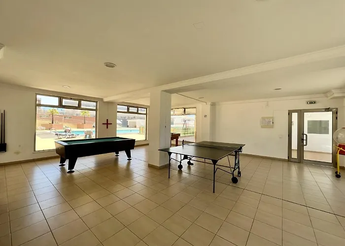 Terrace With Pool By Homing Albufeira