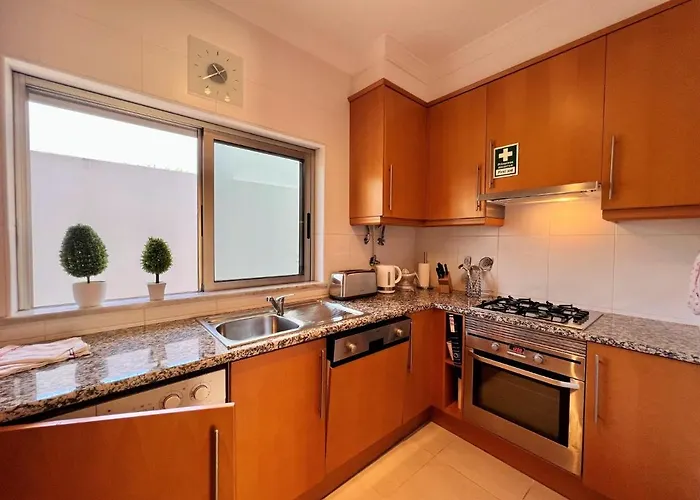 Terrace With Pool By Homing Apartamento Albufeira