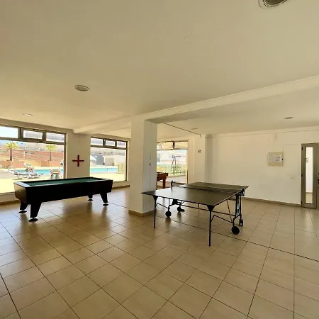 Terrace With Pool By Homing Αλμπουφέιρα
